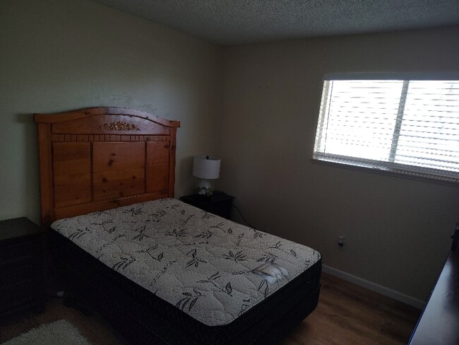 Building Photo - 1357 N 17th St Rental