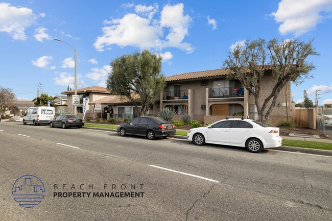 Photo - 11330 La Mirada Blvd.