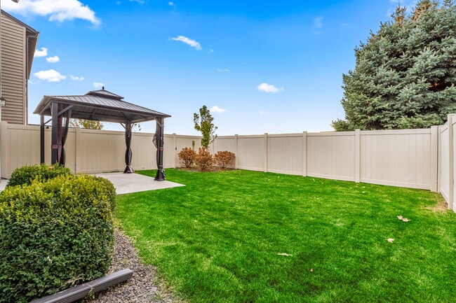 Photo - 2169 S Hills Ave