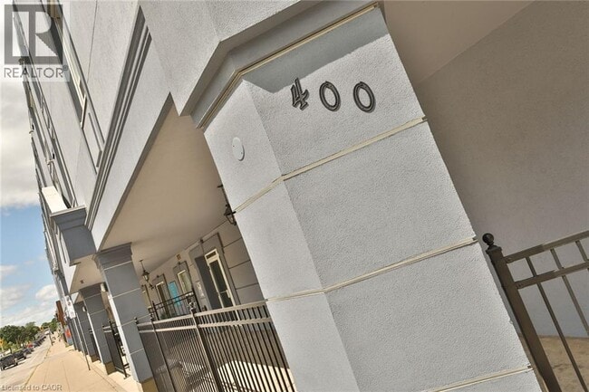 Photo - 400 York Blvd Unit 208