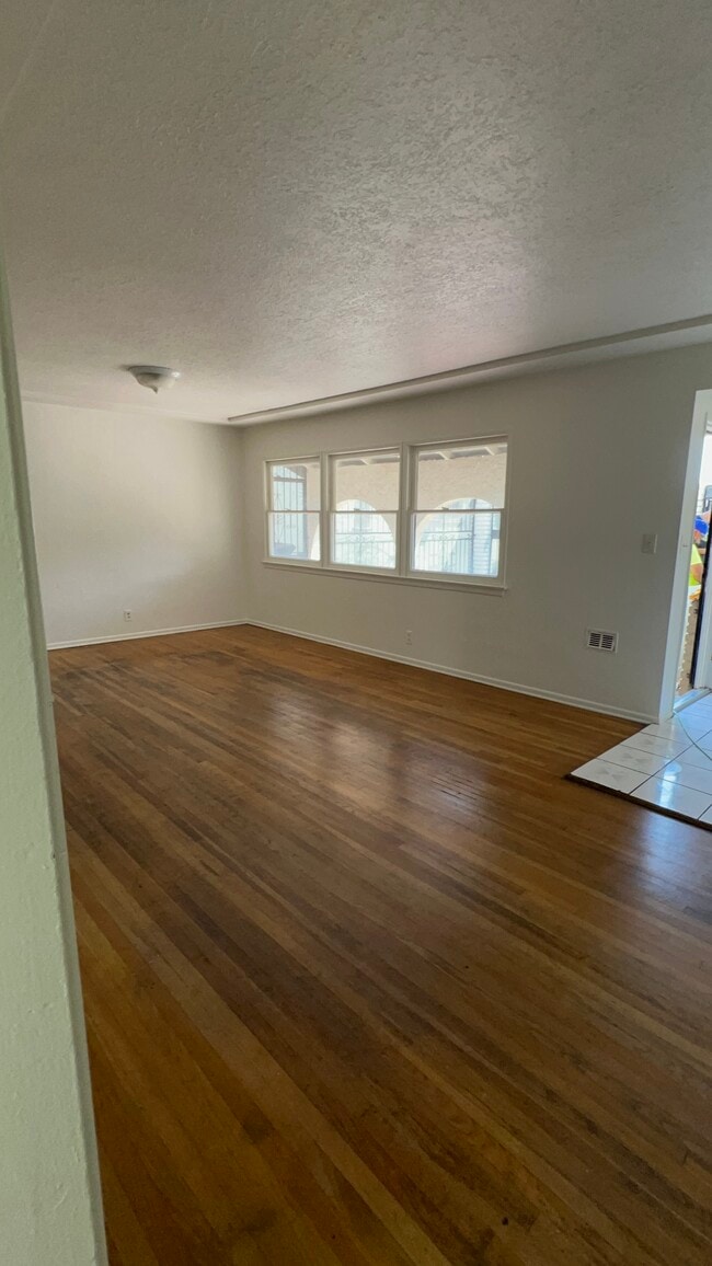 Photo - 10063 Faywood St