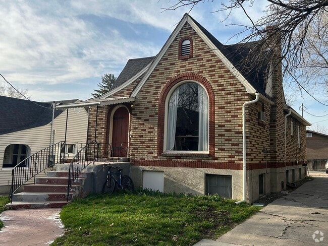 Building Photo - 135 E 300 N Unit 2 Rental