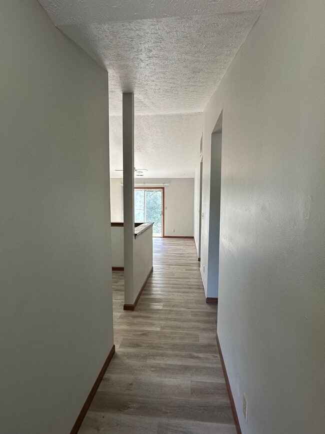 Photo - 2701-2703 Plaza Lane--ROLLEY Unit 2701 Plaza Lane