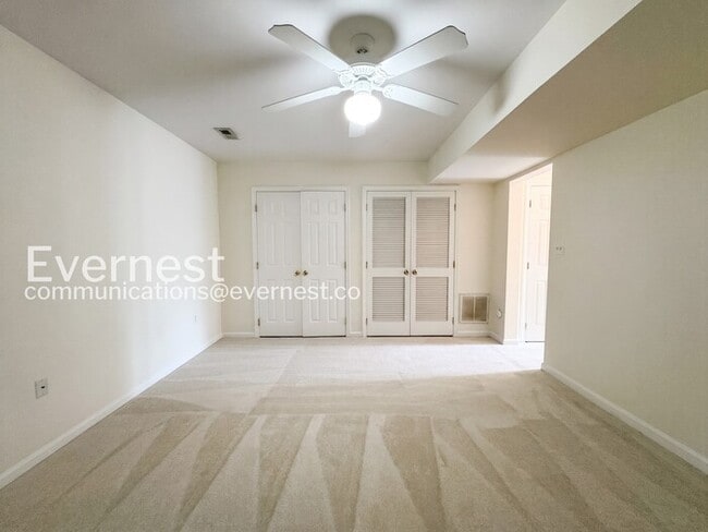 Photo - 1101 Highpointe Blvd