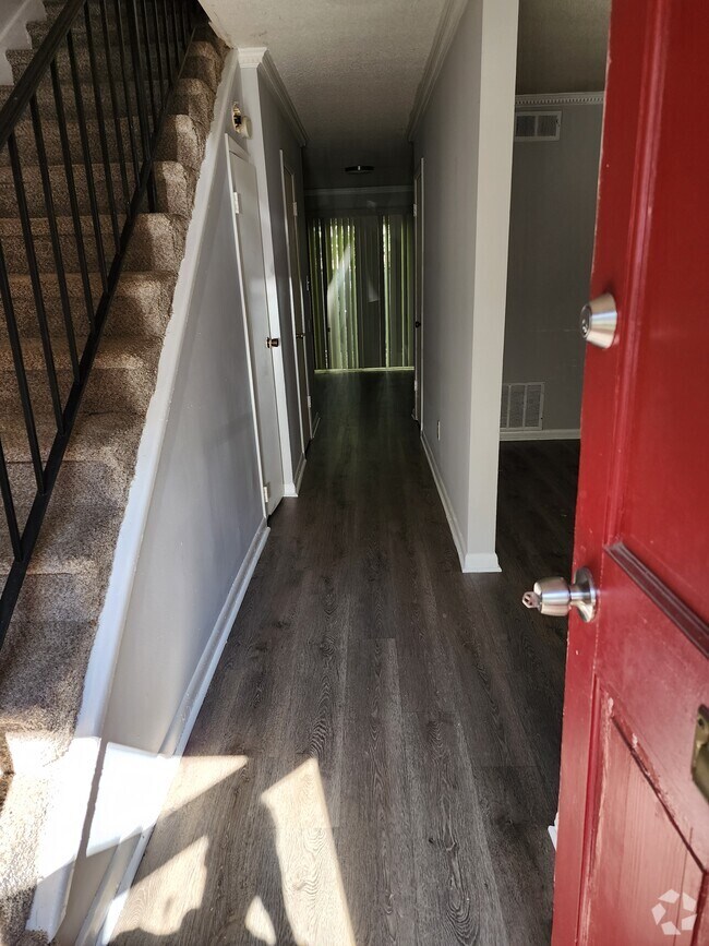 Orchard Park Townhomes for Rent Stone Mountain GA 1 Townhouses