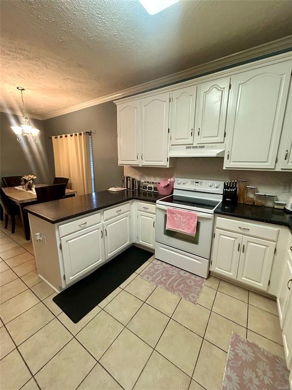 Photo - 100 Wood Vale Dr