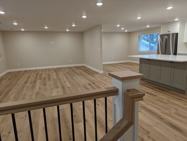 Photo - Bluff Rd. Upstairs