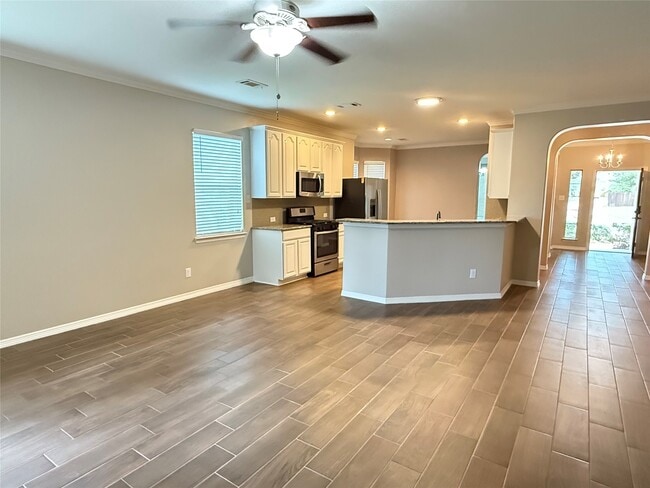 Photo - 13115 Southern Valley Dr