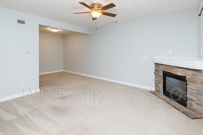 Photo - 10525 Hickory Dr