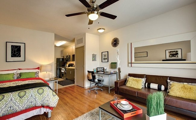 Lark Central Florida- Student Housing