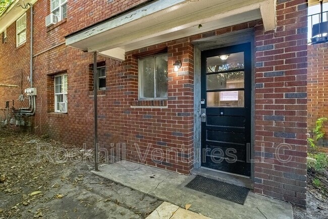 Photo - 6 Ronnie Ave Unit C