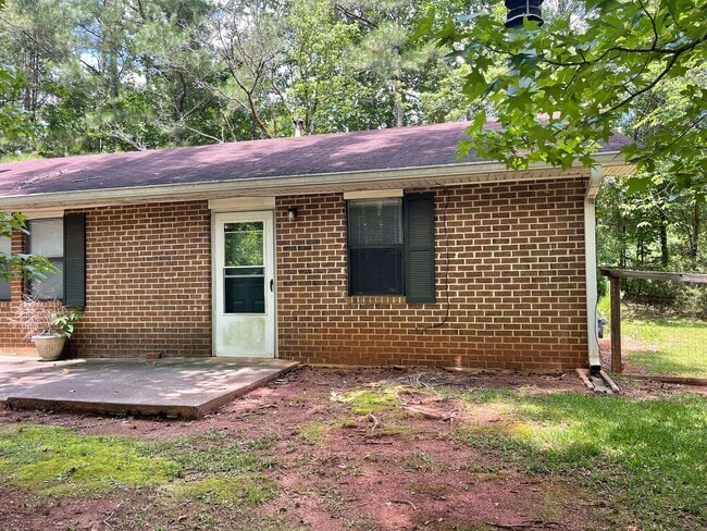 2 BR 1 BA Eastside Duplex! - 2 BR 1 BA Eastside Duplex! Rental