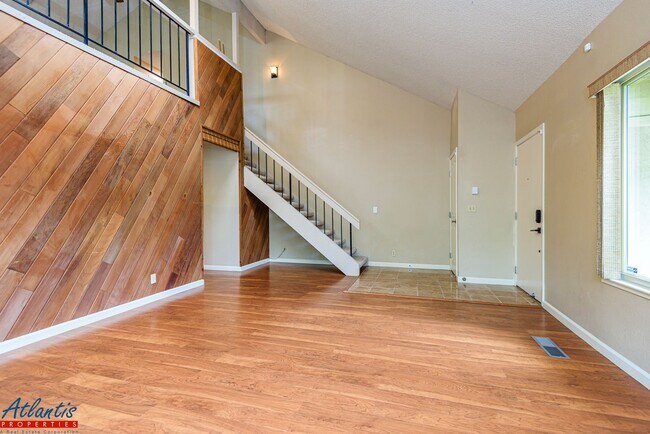 Photo - Lovely Home | Bonus Room | A/C | Solar Panels
