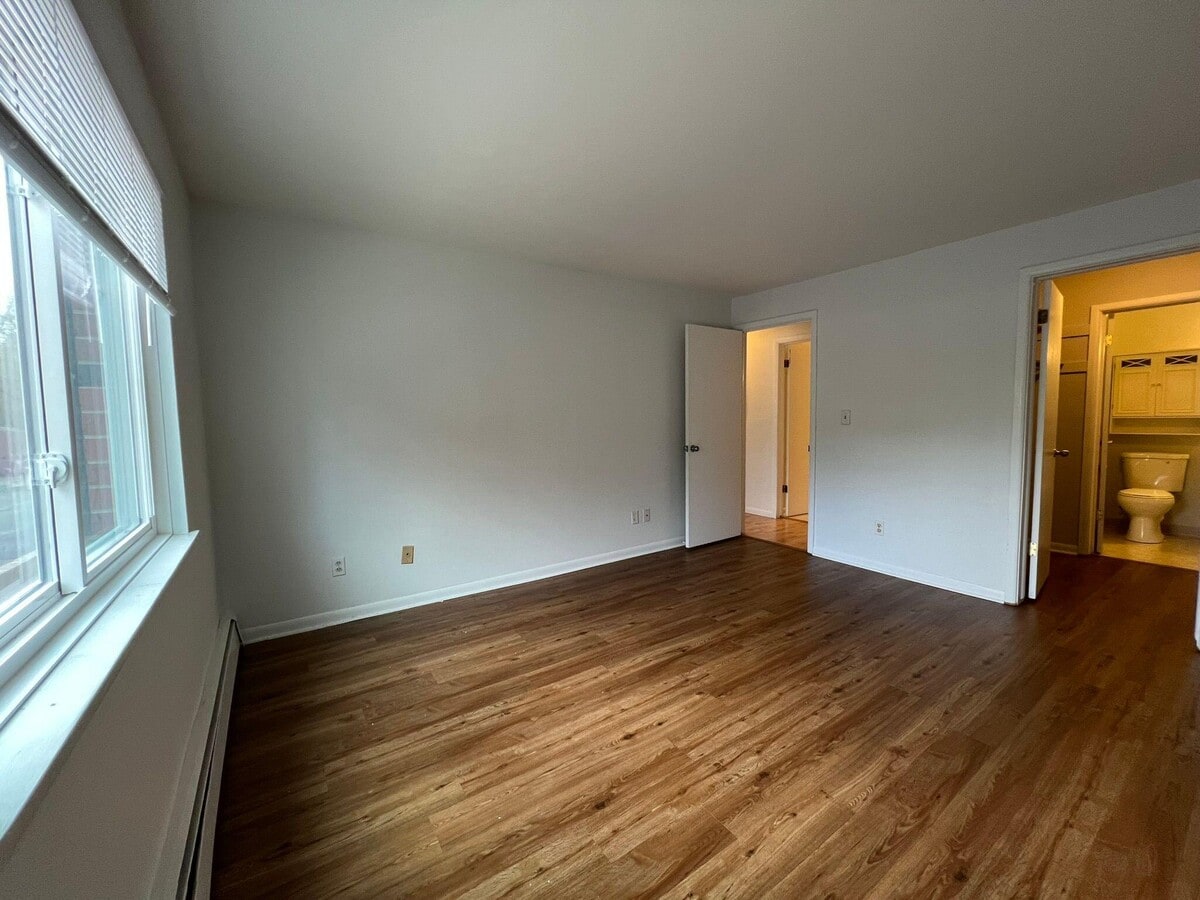 Photo - 255 Elmwood Ave