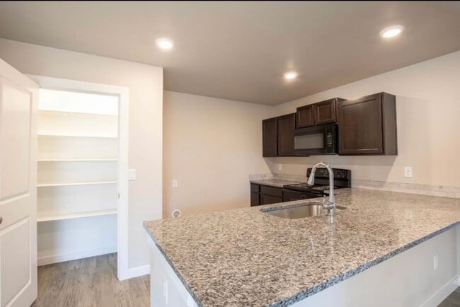 Photo - Bell Farms - 14408 Unidad B