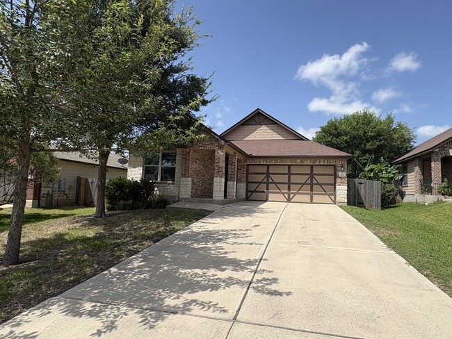 Photo - 400 Gina Dr
