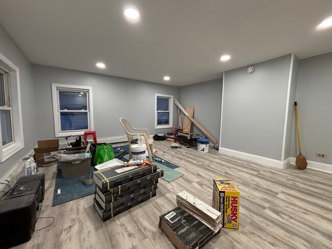 Sala de estar - 318 E 1st Ave Unidad 2