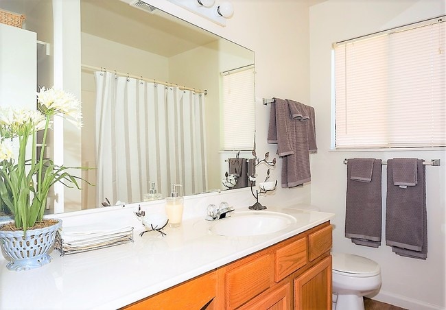 Ridgedale Townhomes