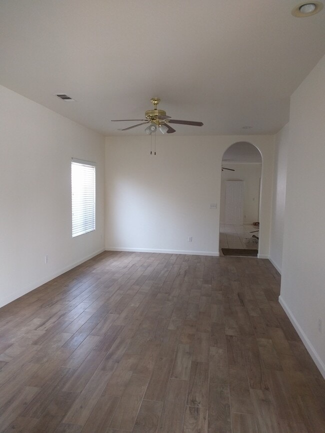 Photo - Huge 4-bedroom single story home