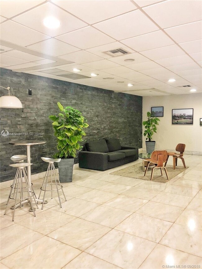 Photo - 1035 West Ave Unit 306