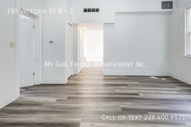 Photo - 190 Victoria St N Unit 2