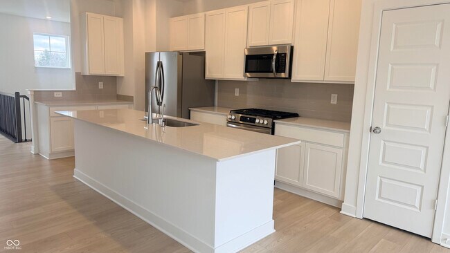 Photo - 4927 Gilet Dr