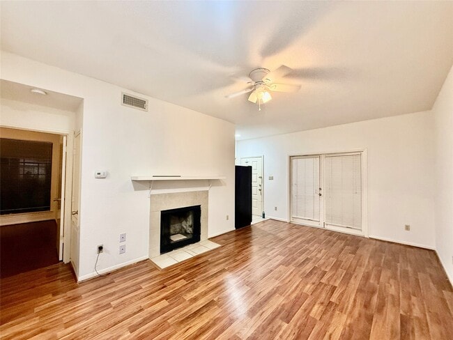 Photo - 8055 Cambridge St Unidad 71