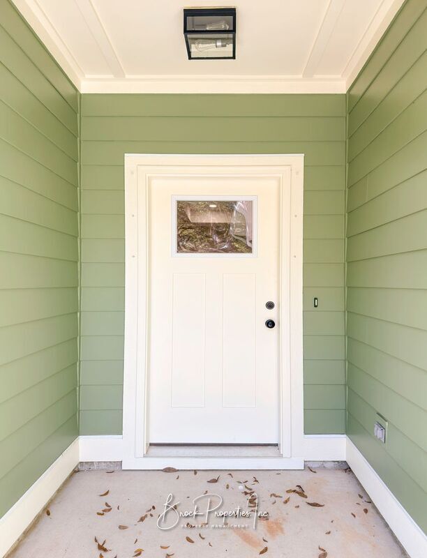 Photo - 8397 Kipling St