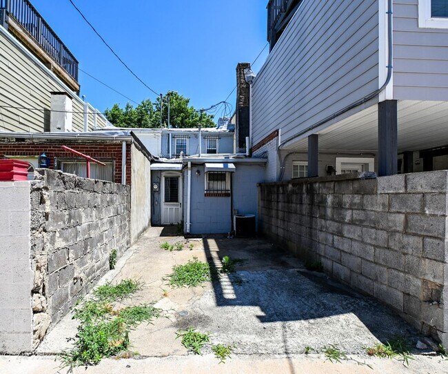 Photo - 608 S Milton Ave