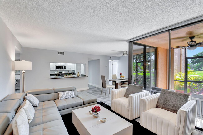 Building Photo - 2255 Lindell Blvd Unit 4103 Rental