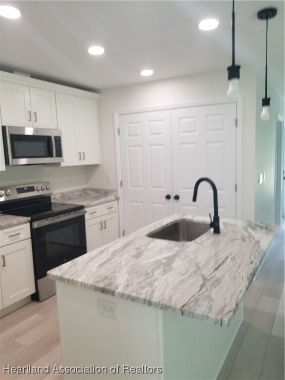 Photo - 420 W Waterway Ave NW