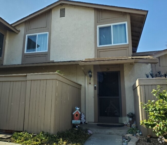 Building Photo - 1444 Countrywood Ave Unit HaciendaHeights2bdrm2,300 Rental