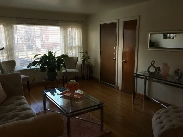 Photo - 7827 S Ridgeland Ave Unit 1