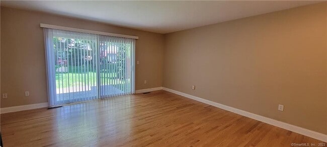Photo - 155 Penn Common Unit 155