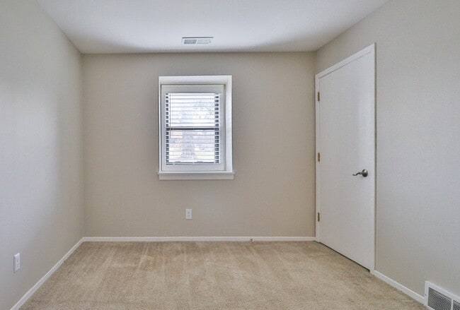 Apple Glen Apartments