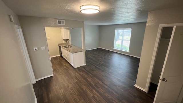 Dining/ Living Room