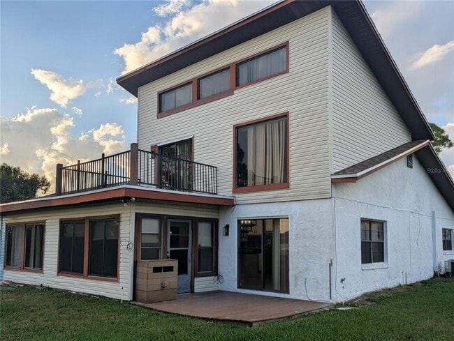 Photo - 5635 Struthers Ct