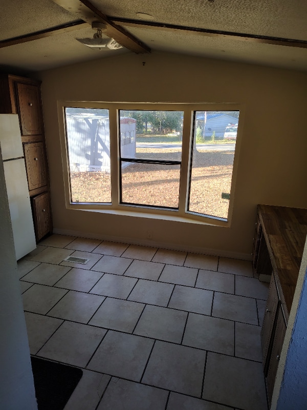 Photo - 120 SE Mink Gln