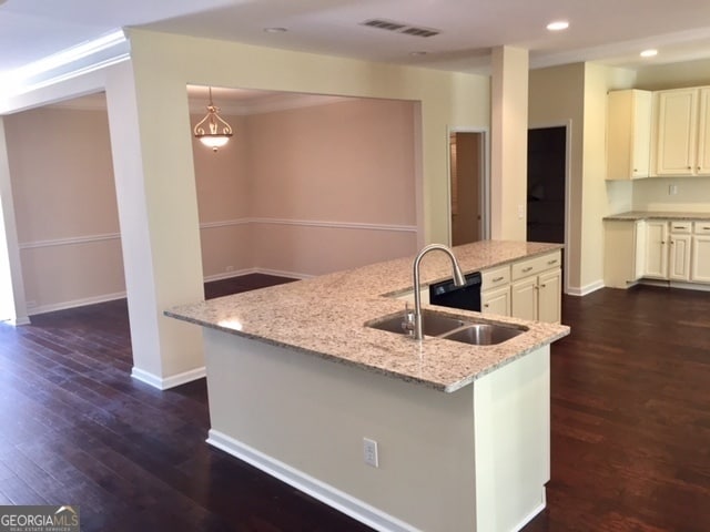 Photo - 390 Virginia Highlands