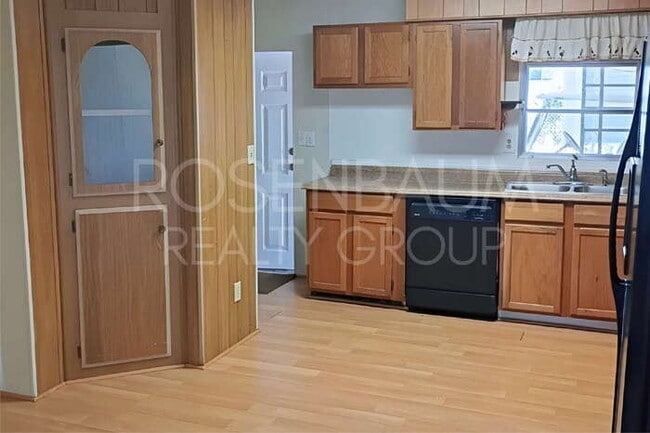 Photo - 5600 West Box R Street