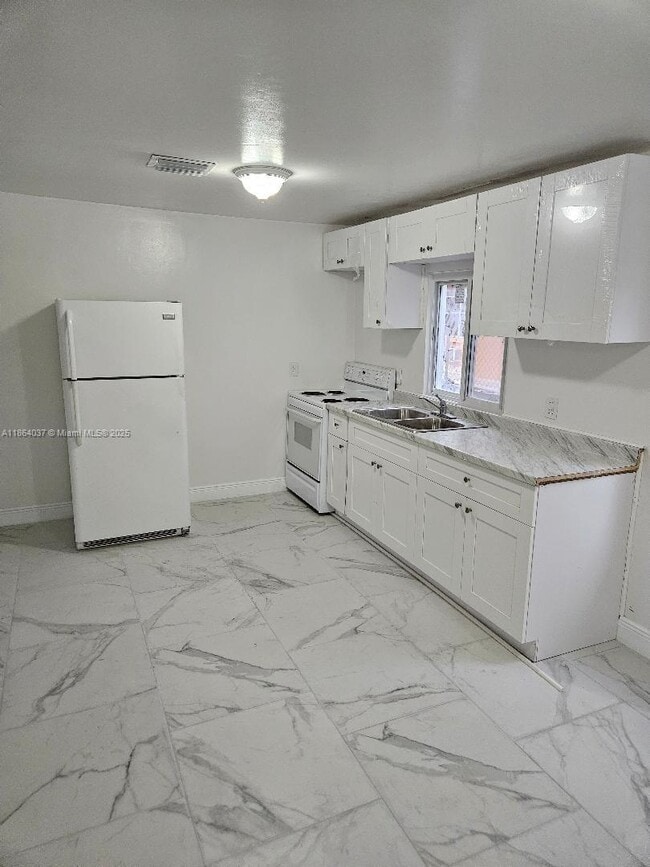Photo - 148 NE 78th St