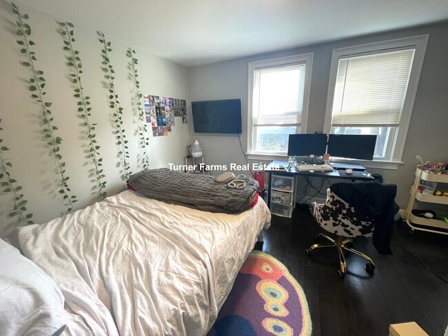 Photo - 93 Grant St Unit 1