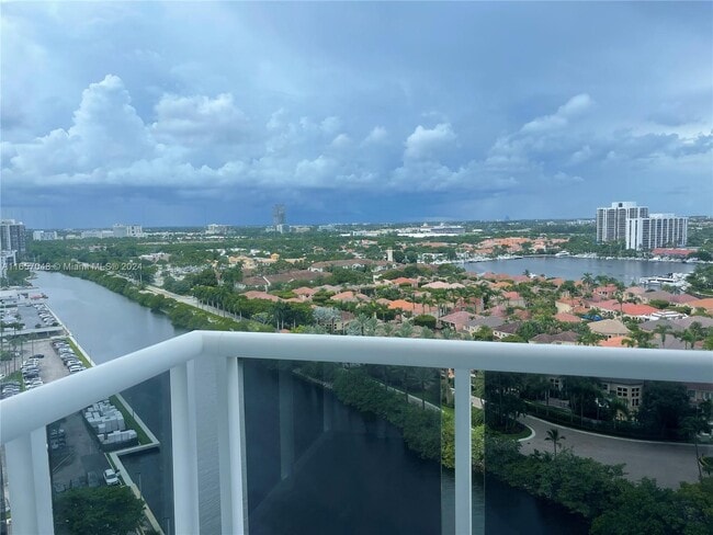 Photo - 20505 E Country Club Dr Unit 1833