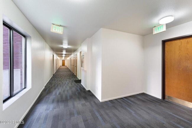 Condominium Hallway - 425 S 1000 E Unit 201c