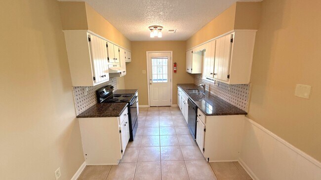 Photo - 6224 Skylight Dr