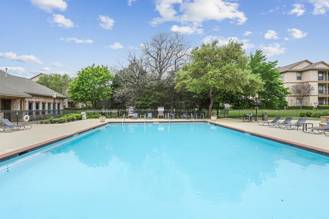 Nolen Grand Apartments