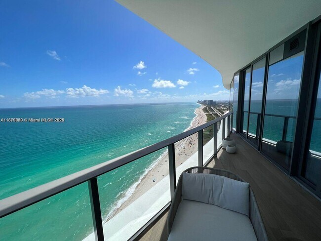 Building Photo - 15701 Collins Ave Unit 2703 Rental