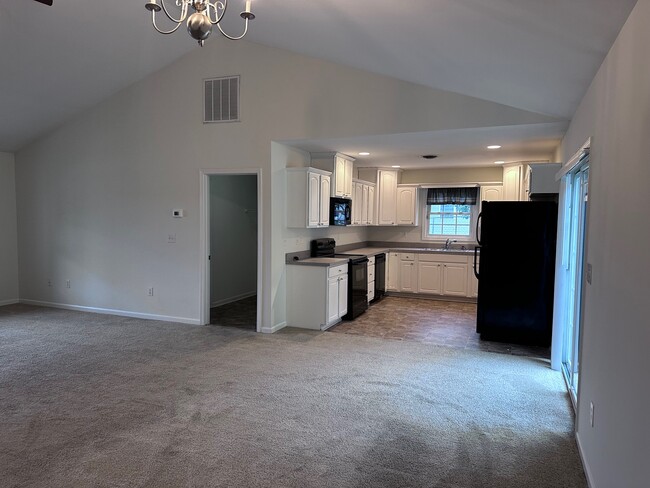 Photo - 59 Cedarcrest Dr