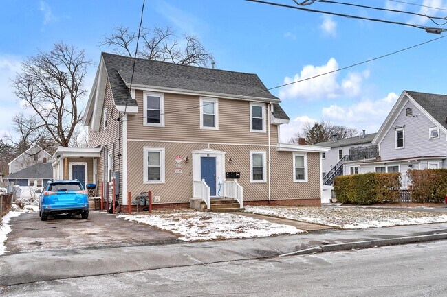 Photo - 11 Brett St Unit 2