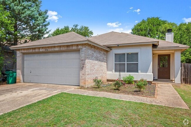 Building Photo - 410 Woodford Dr Rental